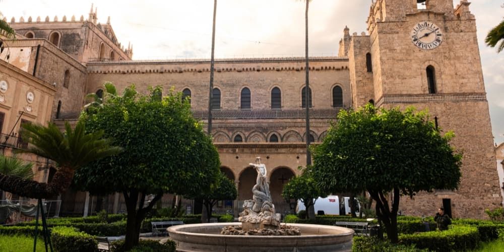 Monreale Cathedral, Piazza Guglielmo II
