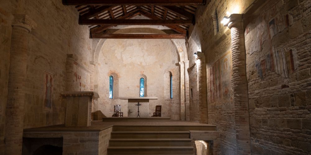 Cosa vedere a Lapedona: Chiesa romanica di San Quirico