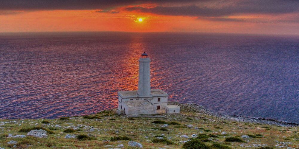 1. Faro di Punta Palascia (Puglia) 1. Faro di Punta Palascia (Puglia)