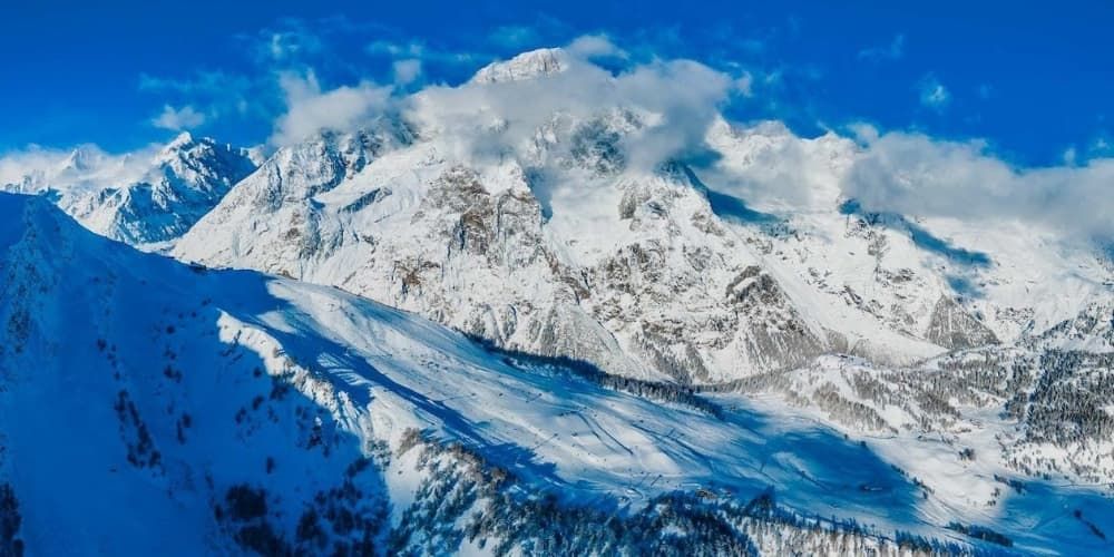 Courmayeur Mont Blanc slopes
