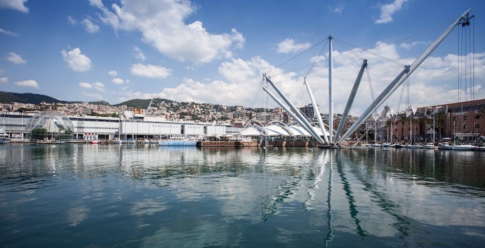 Centro storico di Genova: Bigo, Porto Antico Centro storico di Genova: Bigo, Porto Antico