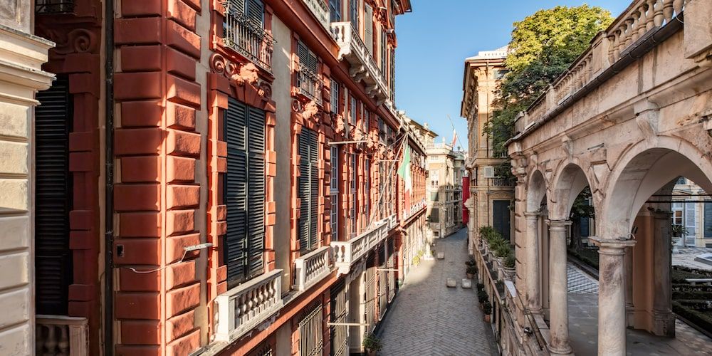 Rolli Palaces: Palazzo Reale and the history of Genoa Rolli Palaces: Palazzo Reale and the history of Genoa