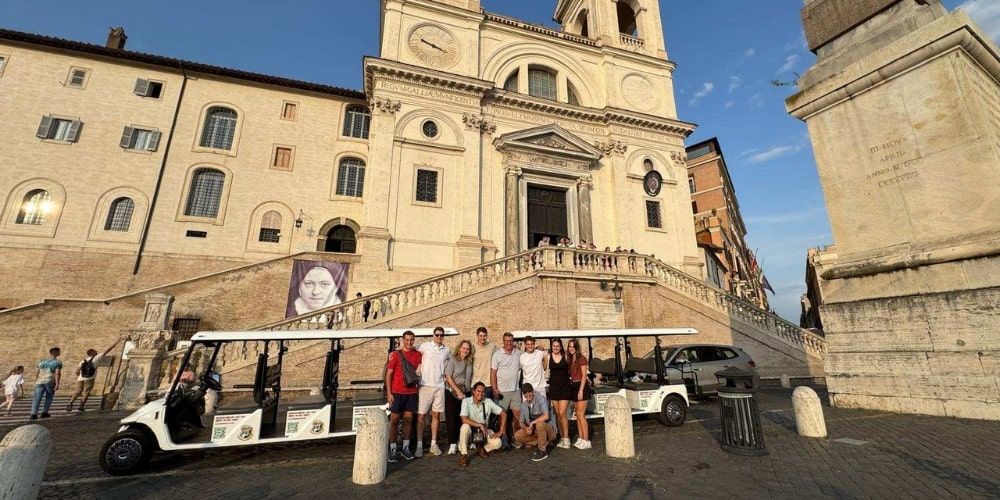 Rome in Golf Cart – Golf cart tour a Piazza di Spagna con il gruppo