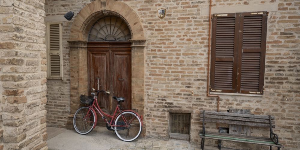Montottone, borgo dei vasai Montottone, borgo dei vasai