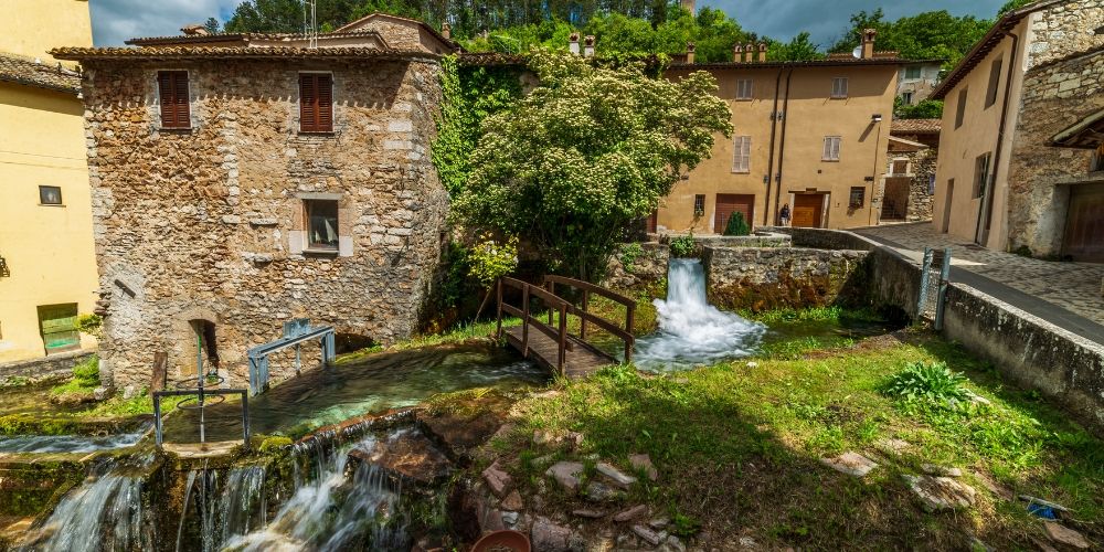 Rasiglia, borgo da visitare vicino ad Assisi Rasiglia, borgo da visitare vicino ad Assisi