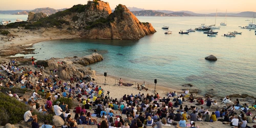 https://images.visititaly.eu/uploads/articoli/paragrafo/2906-events-in-sardinia.jpeg https://images.visititaly.eu/uploads/articoli/paragrafo/2906-events-in-sardinia.jpeg