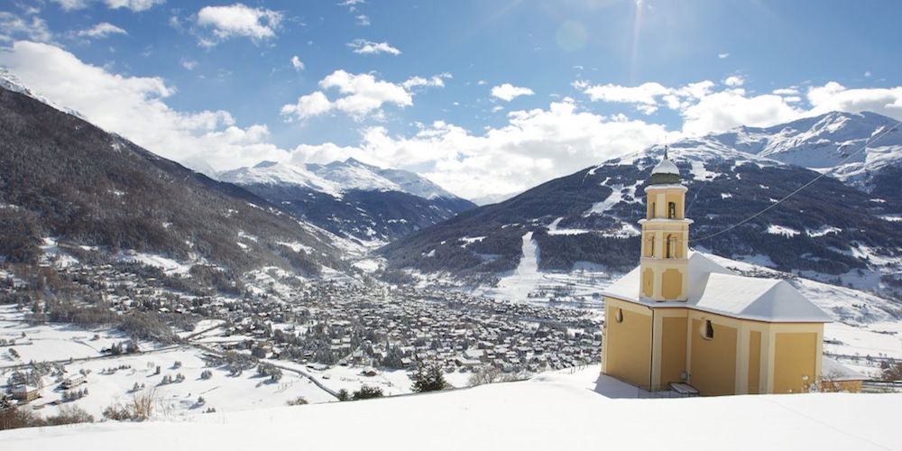 Most Beautiful Christmas Markets in Italy: Bormio 