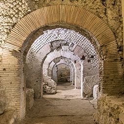 Complesso Monumentale San Lorenzo - La Neapolis Sotterrata