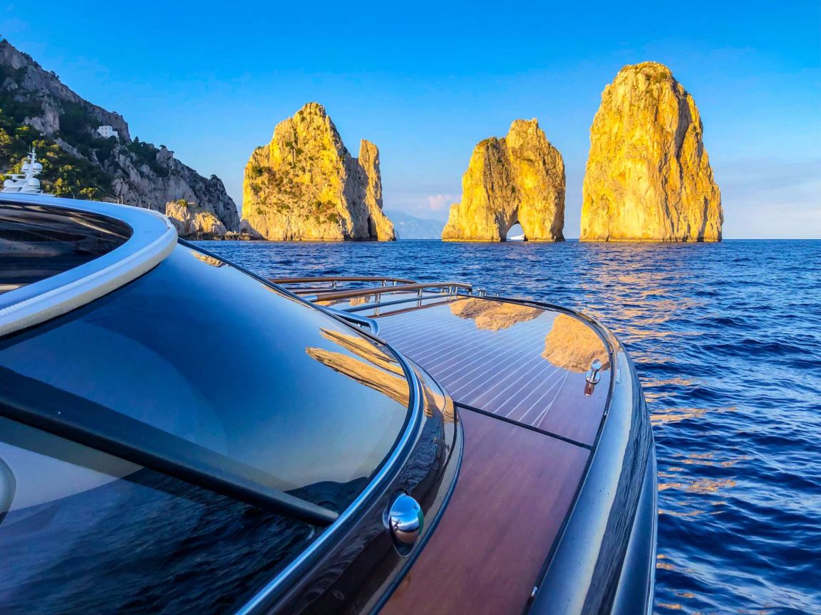 Capri on Board