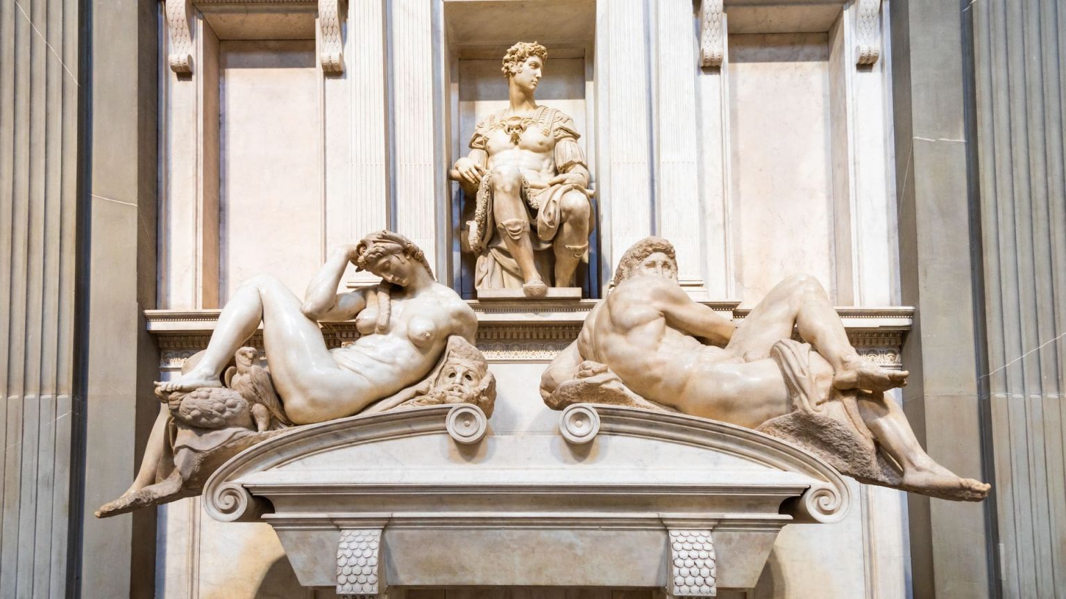 Cappelle Medicee: l'eredità di Michelangelo nel cuore di Firenze 