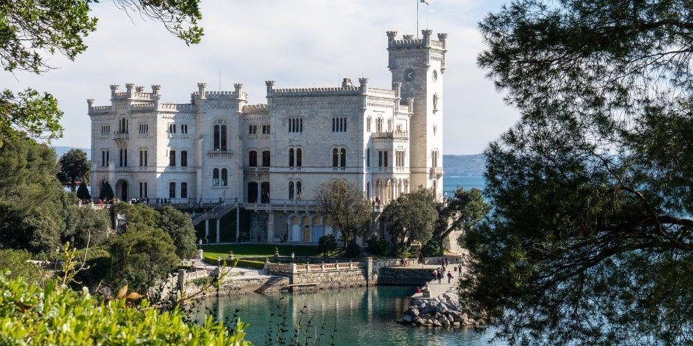 25-castello-miramare-architettura-eclettica 25-castello-miramare-architettura-eclettica